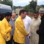 Yunus Lunat greets cricket team